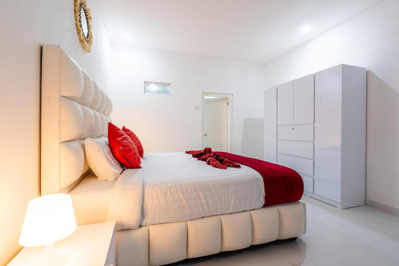 Luxury Minimalist Villa White Angel In Seminyak 外观 照片